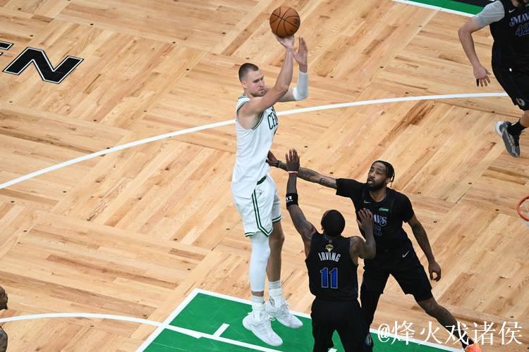 蒂尔曼：普利希奇或许被忽视了，他绝对是顶级球员